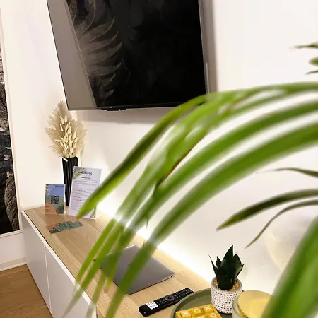 Elios Living - Parcheggio Privato, Vicino Al Centro, 200m Dal Mare * بورديغيرا