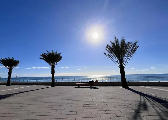 Elios Living - Parcheggio Privato, Vicino Al Centro, 200m Dal Mare *
