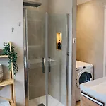 Elios Living - Parcheggio Privato, Vicino Al Centro, 200m Dal Mare Apartament *