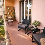 아파트 Elios Living - Parcheggio Privato, Vicino Al Centro, 200m Dal Mare