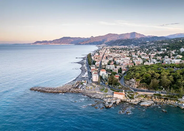 Elios Living - Parcheggio Privato, Vicino Al Centro, 200m Dal Mare * Bordighera