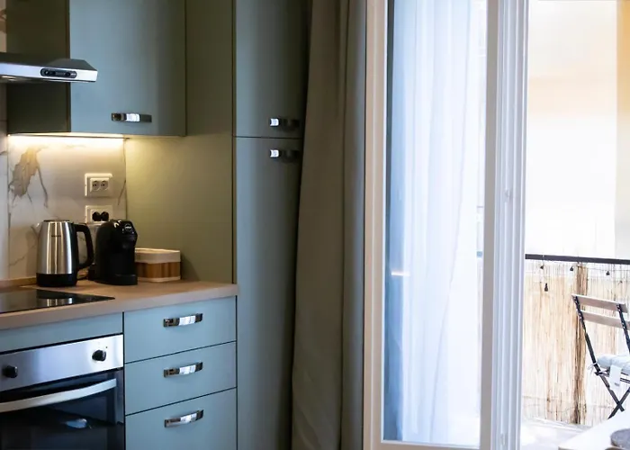 Elios Living - Parcheggio Privato, Vicino Al Centro, 200m Dal Mare Bordighera